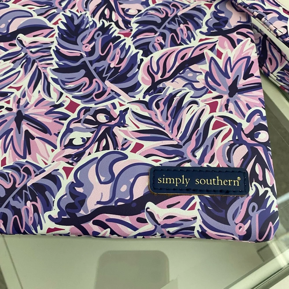 Simply Southern Pink & Purple Floral Wristlet Clutch - Picture 2 of 4